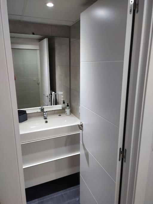Sunny Guadalmina Apartment Marbella Ngoại thất bức ảnh